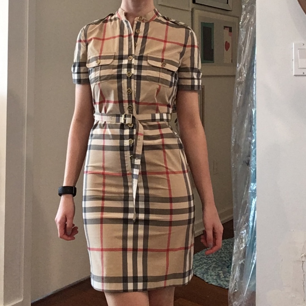 Burberry Short Sleeve Belted Check Print Dress
